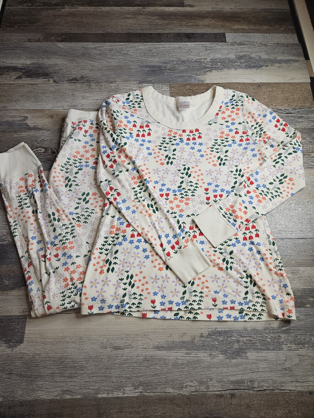 Hanna Andersson Adult Women Medium Pajamas PJs Sleepwear Mellow Meadow